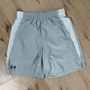 Under Armour Men's Light Gray Athletic Shorts